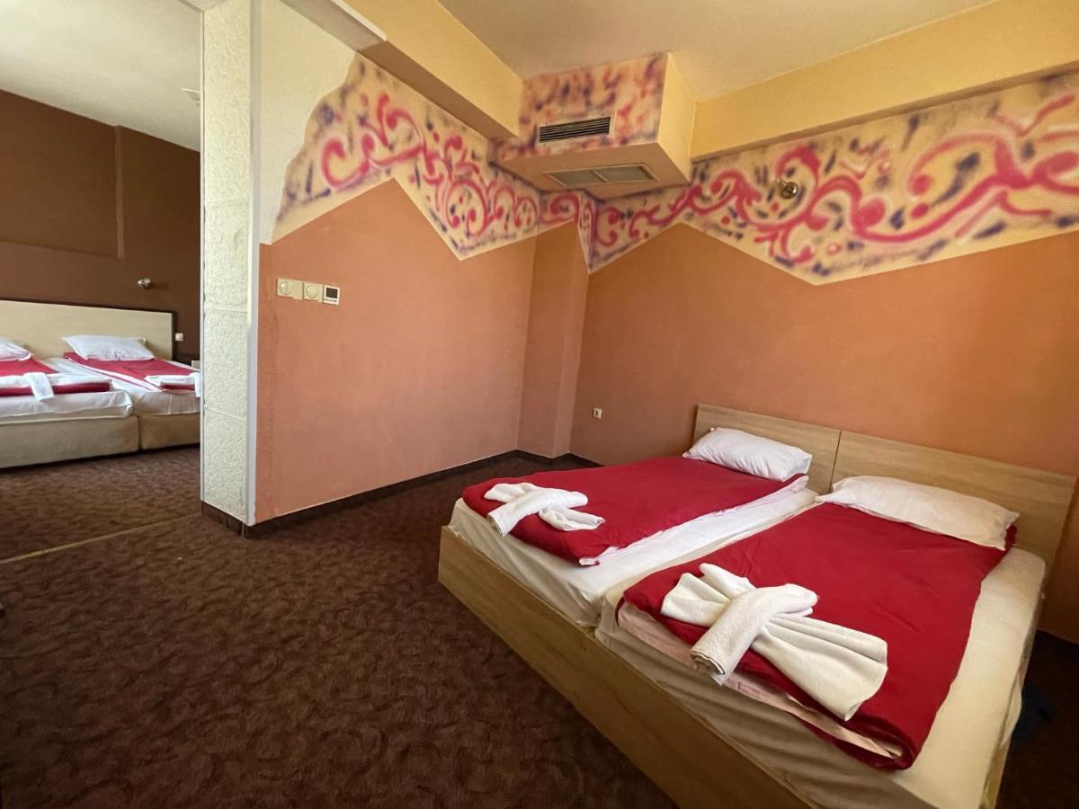 Hotel Victoria Dobriniste Kültér fotó