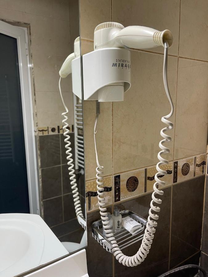 Hotel Victoria Dobriniste Kültér fotó