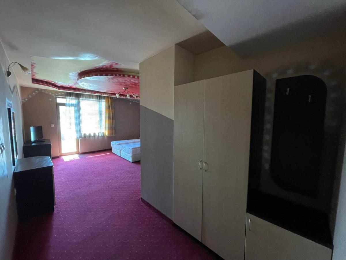 Hotel Victoria Dobriniste Kültér fotó
