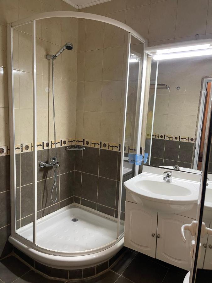 Hotel Victoria Dobriniste Kültér fotó