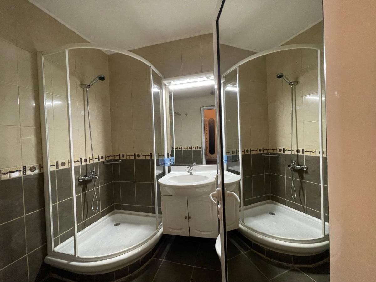 Hotel Victoria Dobriniste Kültér fotó